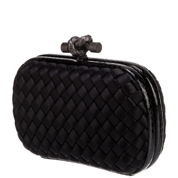 COPY - Bottega Veneta Intrecciato Knot Clutch with Snakeskin Trim - Picture 5 of 10